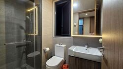 Piermont Grand (D19), Condominium #570630201